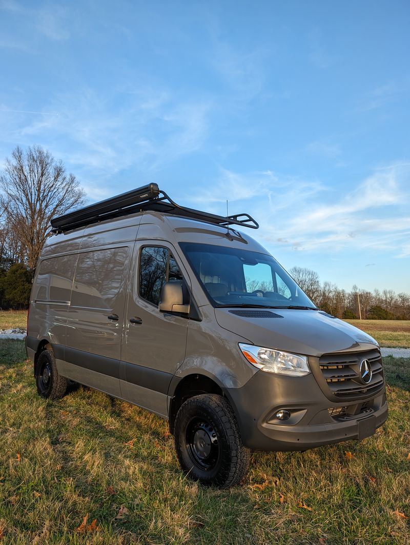 Picture 1/33 of a 24 Build-Off Grid, 4 season, Let's go Ski! ext. warranty. for sale in Hopkinsville, Kentucky