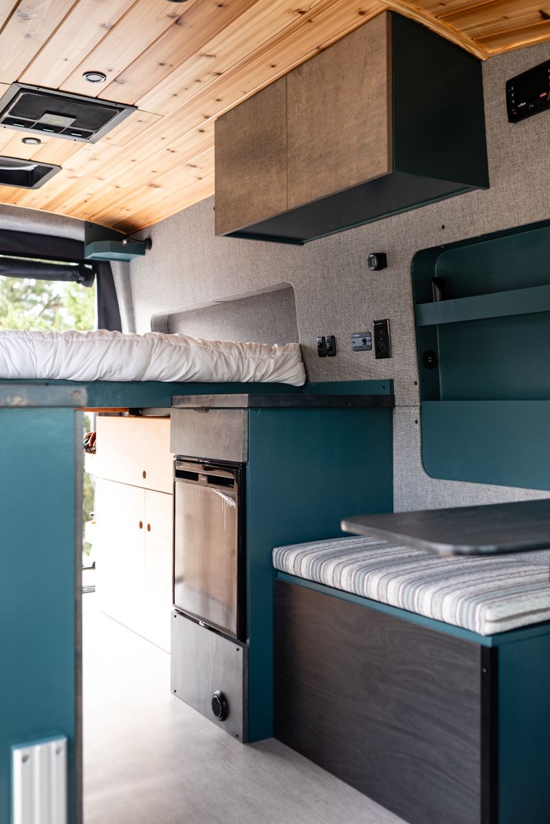 Picture 2/10 of a Get Ready for Winter Adventures! Luxury AWD Ford Transit for sale in Boise, Idaho