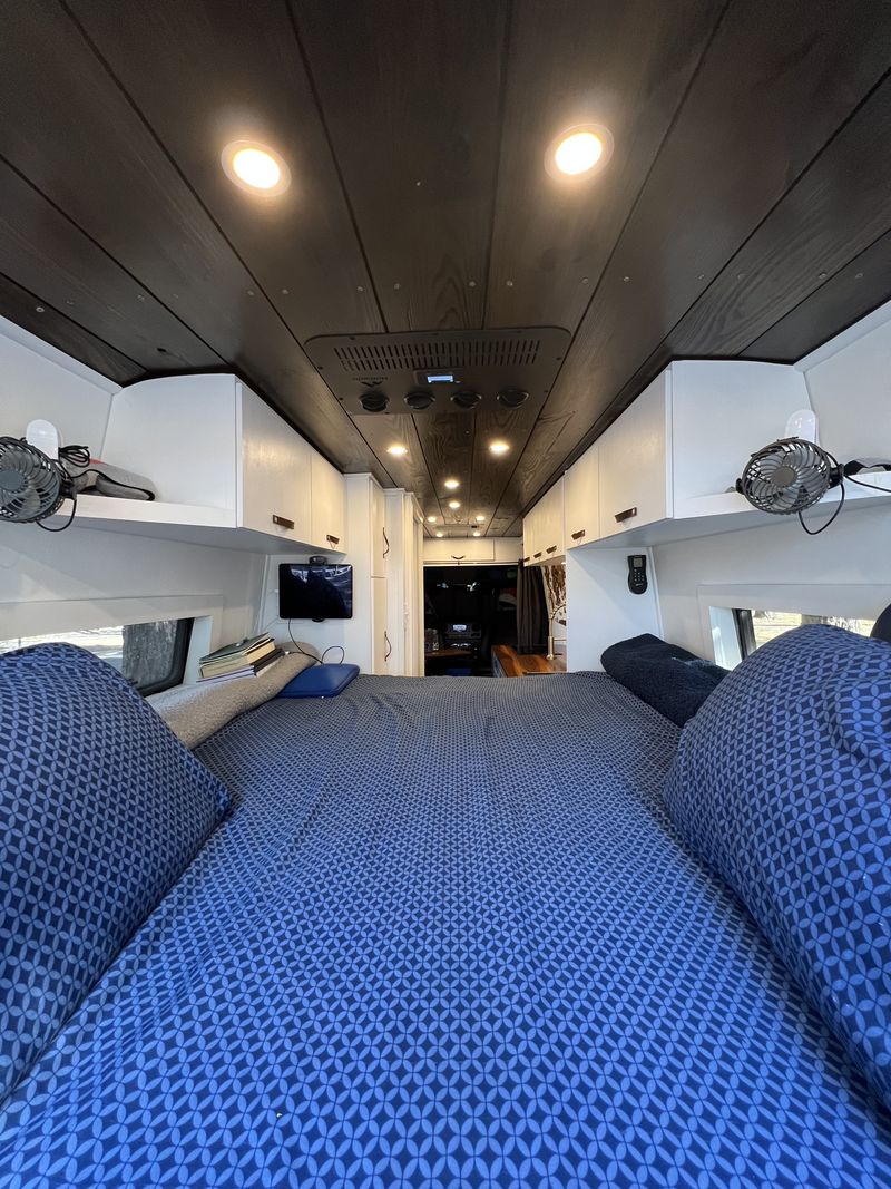 Picture 3/28 of a 2019 Mercedes Sprinter 4x4 LUXURY VAN BUILD  for sale in Raleigh, North Carolina