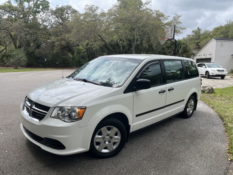 Picture 1/21 of a 2011 Dodge Grand Caravan Camper for sale in Longwood, Florida