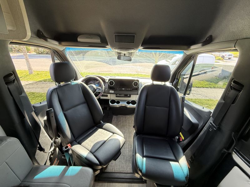 Picture 5/29 of a 2022 Mercedes Benz Sprinter 4x4 Thor Tranquility 3.0 Diesel for sale in Bellingham, Washington