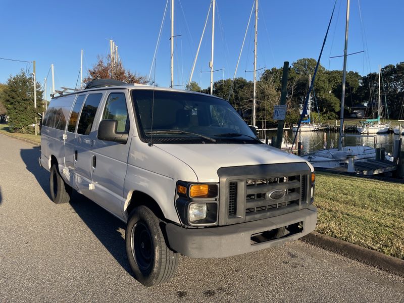 Picture 4/26 of a 2014 Ford E-350 Adventure Van for sale in Hampton, Virginia