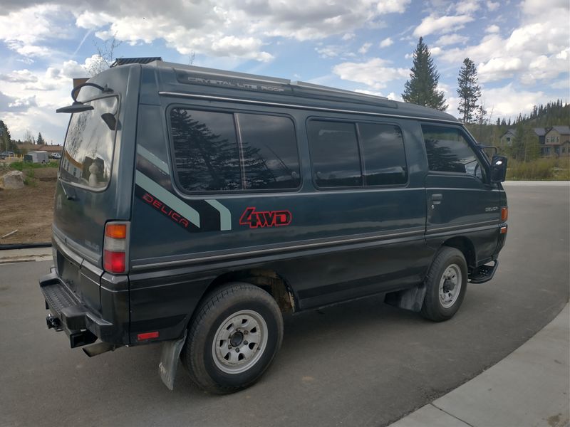 Picture 3/7 of a 1990 Mitsubishi Delica Exceed Star Wagon  for sale in Winter Park, Colorado