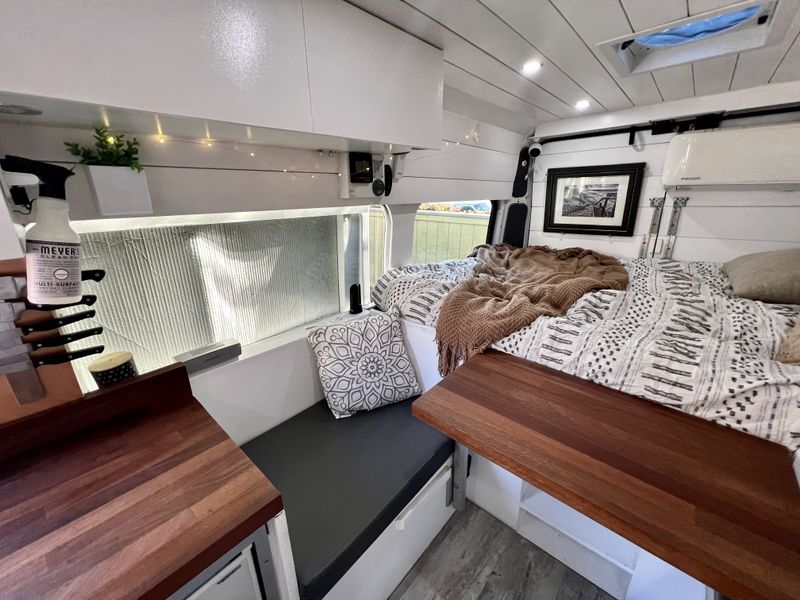 Picture 4/17 of a Campervan- 2018 Dodge Ram Promaster 3500  for sale in Carlsbad, California