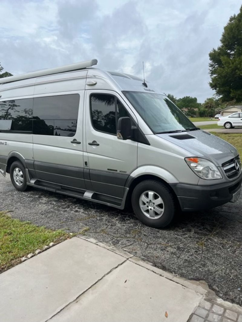 Picture 1/27 of a 2013 Roadtrek ss Agile for sale in Palm Coast, Florida