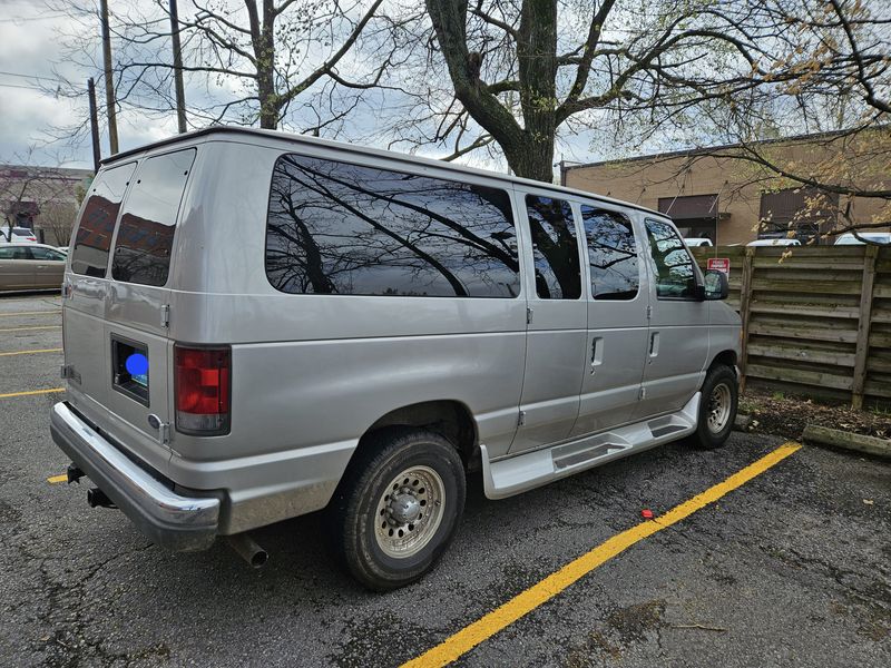 Picture 5/5 of a 2003 Ford E-350 XLT Super Duty 8 CYLS for sale in Fayetteville, Arkansas