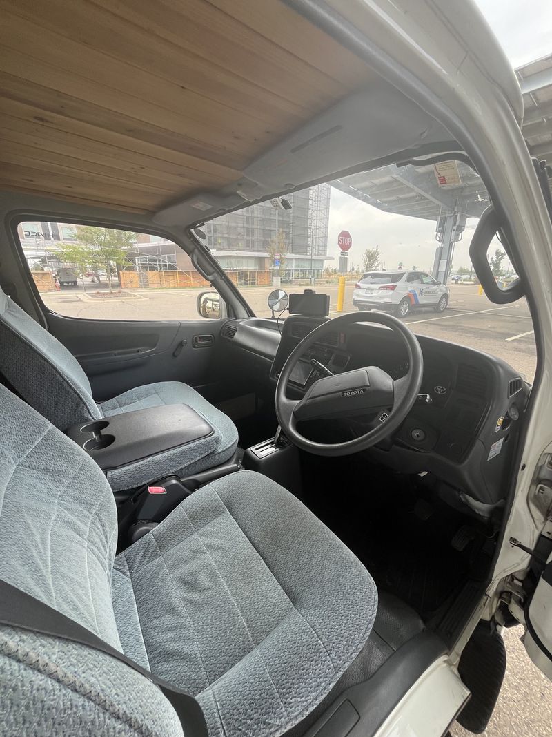 Picture 5/18 of a 1995 Toyota Hiace for sale in Columbus, Ohio