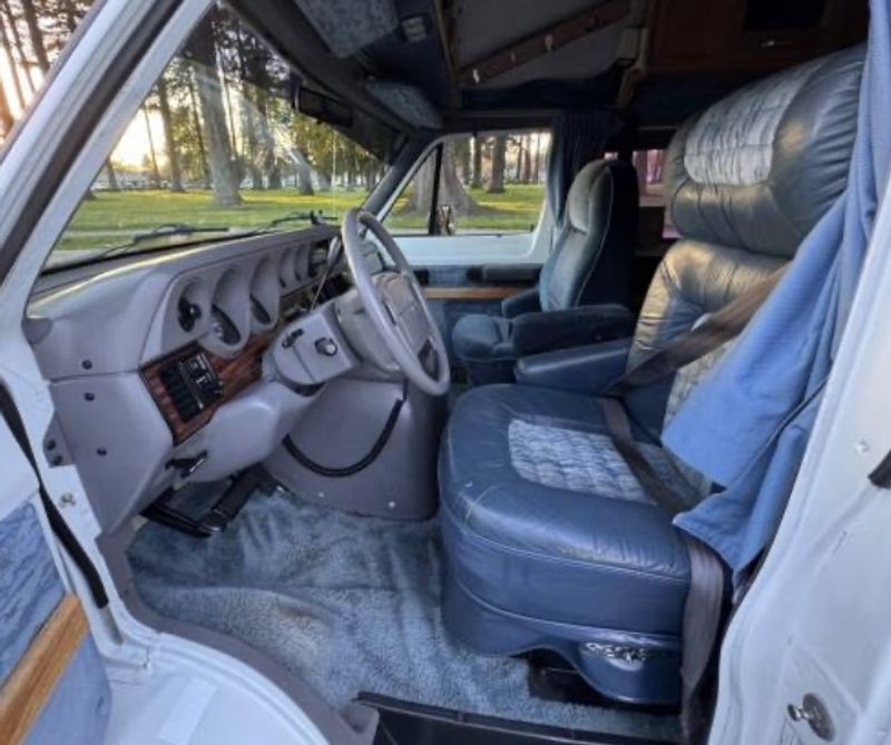 Picture 1/15 of a Class B camper van for sale in Coeur d'Alene, Idaho