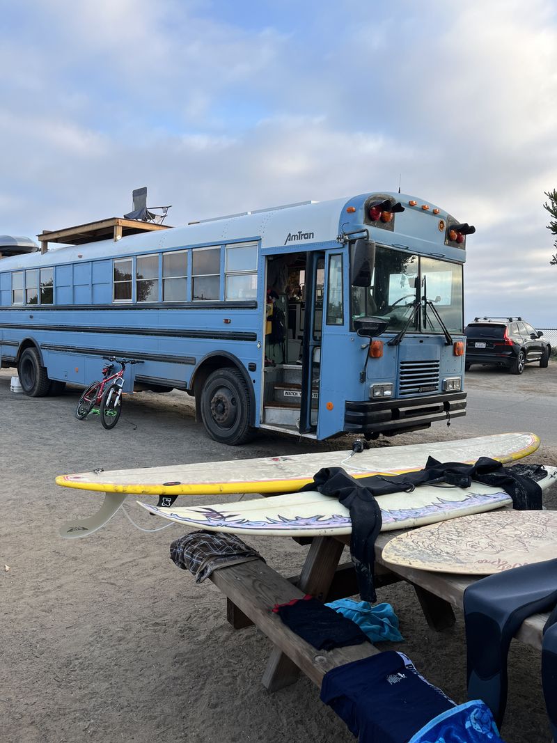 Picture 2/28 of a 1998 International Skoolie for sale in Durango, Colorado