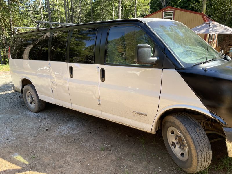 Picture 2/15 of a 2003 Chevy express camper  for sale in Grants Pass, Oregon