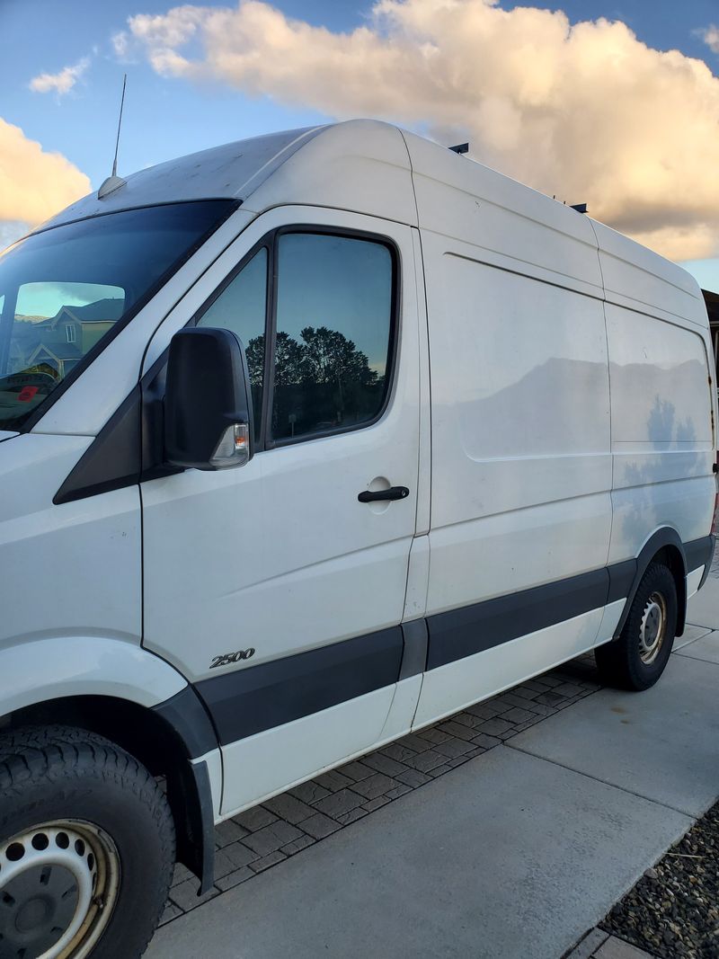 Picture 2/8 of a 2013 Freightliner Sprinter Campervan for sale in Garden City, Idaho