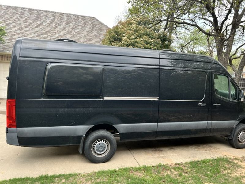 Picture 4/14 of a 2019 Mercedes Sprinter 170ext, 2500 - Still under Warranty for sale in Denton, Texas