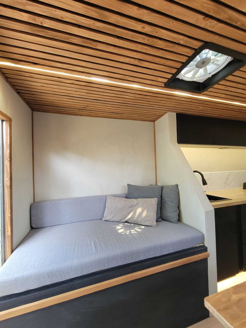 Picture 5/11 of a OFF GRID 27k mile 7.3L Powerstroke Box Van for sale in Long Branch, New Jersey