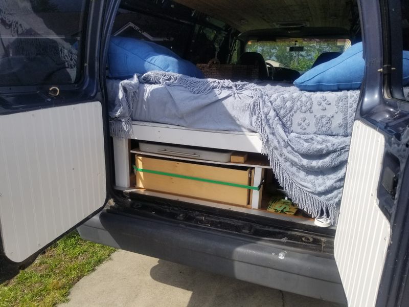 Picture 3/6 of a 1996 ford 150 econoline  for sale in Conway, South Carolina