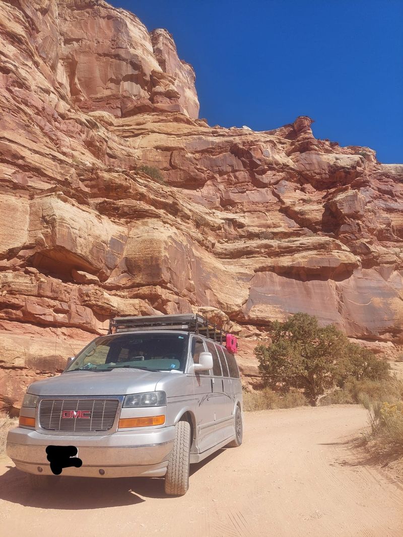 Picture 4/23 of a 2004 GMC Savana AWD for sale in Miami, Florida