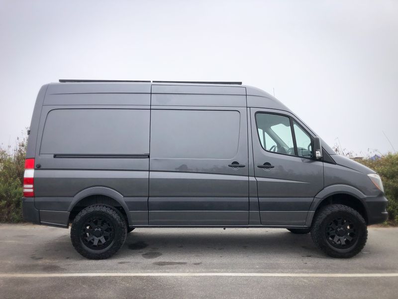 Picture 4/22 of a Mercedes Sprinter 4x4 custom camper for sale in Huntington Beach, California