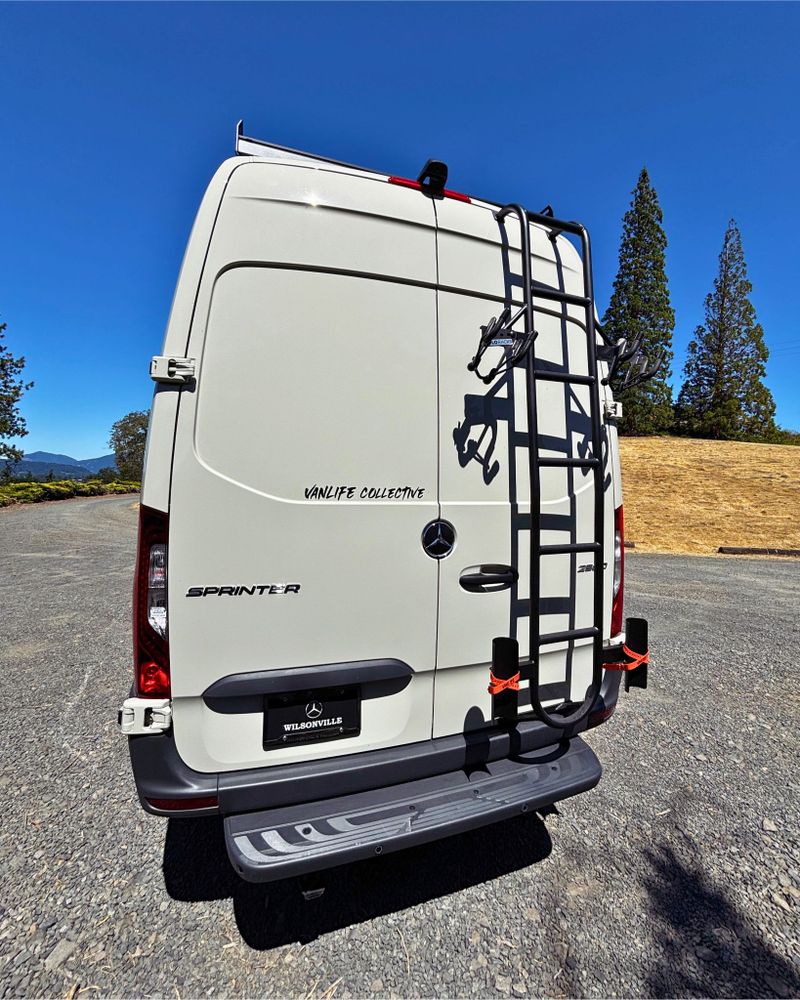 Picture 4/14 of a 2024 Mercedes Sprinter 144 AWD for sale in Hood River, Oregon