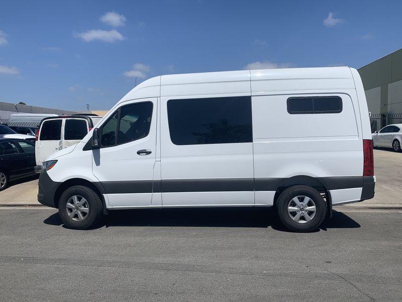 Picture 3/3 of a 2019 Mercedes Sprinter 144 for sale in Pasadena, California