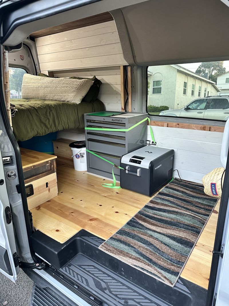Picture 4/9 of a 2023 AWD Ford Transit 250 for sale in Philadelphia, Pennsylvania