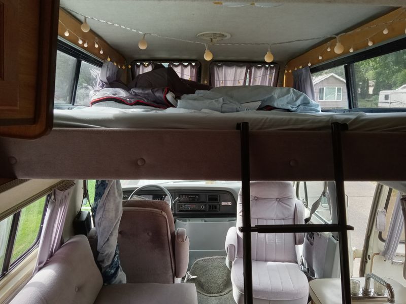 Picture 2/12 of a 1987 Coachmen E250 for sale in Mound, Minnesota