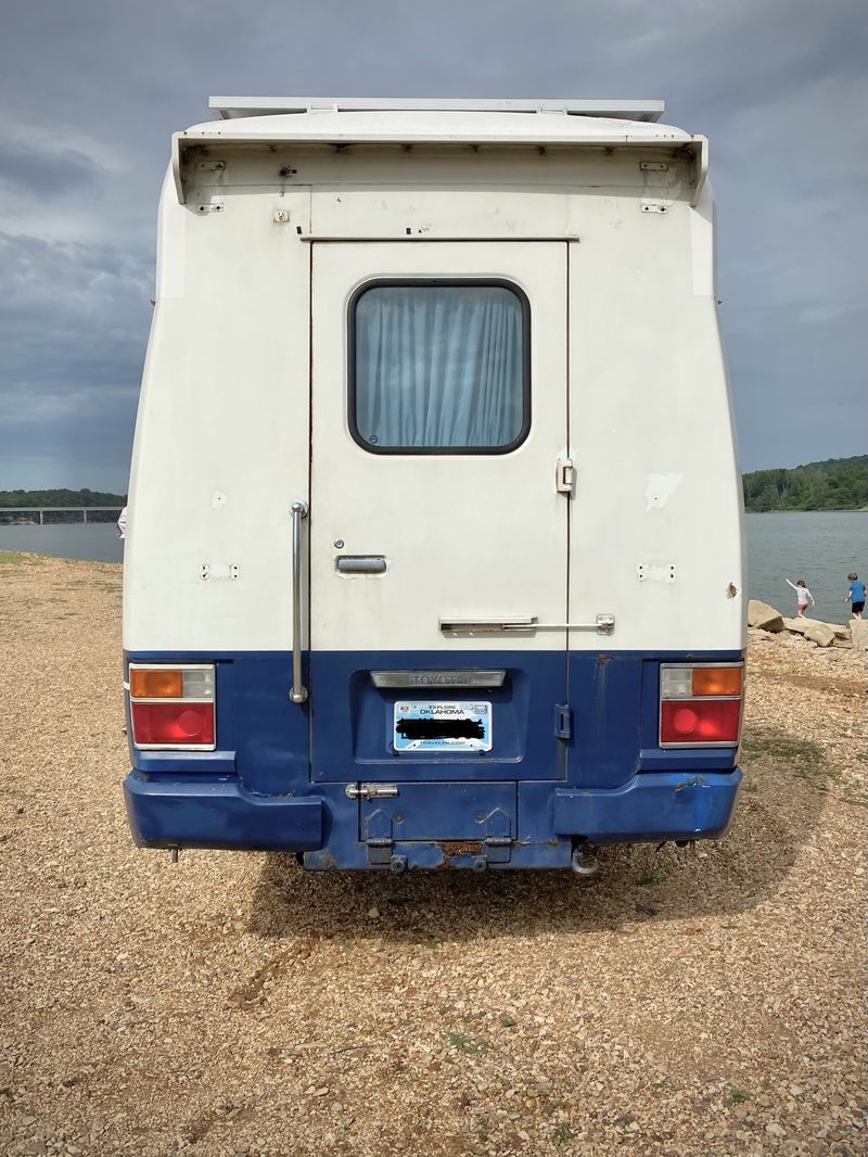 Picture 2/19 of a Toyota Coaster Off Grid Camper Van for sale in Tahlequah, Oklahoma
