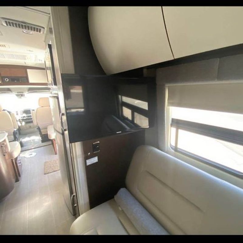 Picture 4/13 of a 2018 Leisure Travel Serenity S24CB for sale in North Las Vegas, Nevada