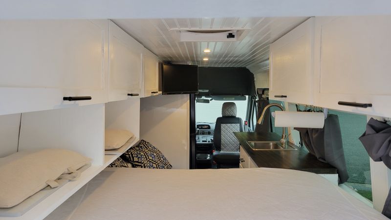 Picture 4/7 of a 2004 Dodge Sprinter 2500 Conversion for sale in Boca Raton, Florida