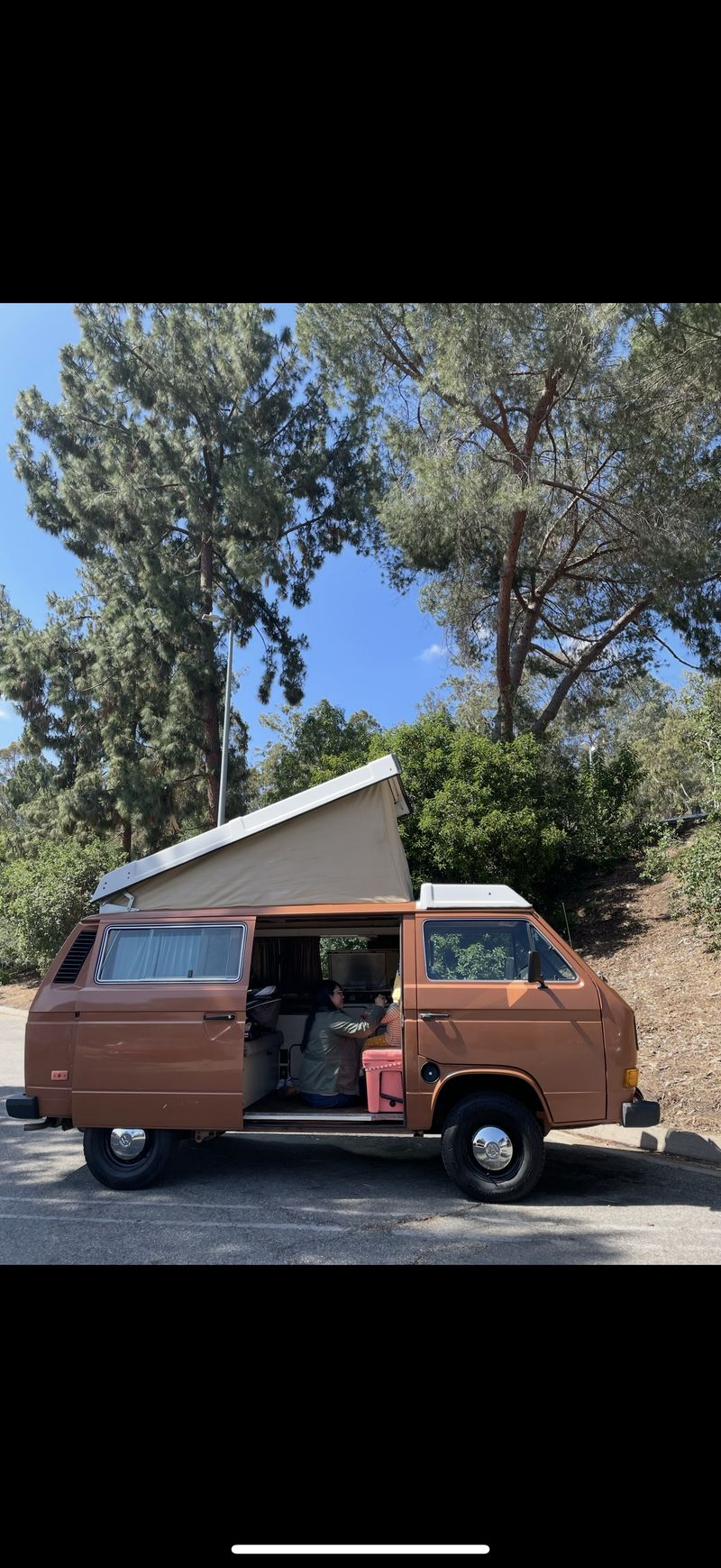 Picture 3/3 of a 1983 Volkswagen Vanagon Westfalia for sale in Montebello, California