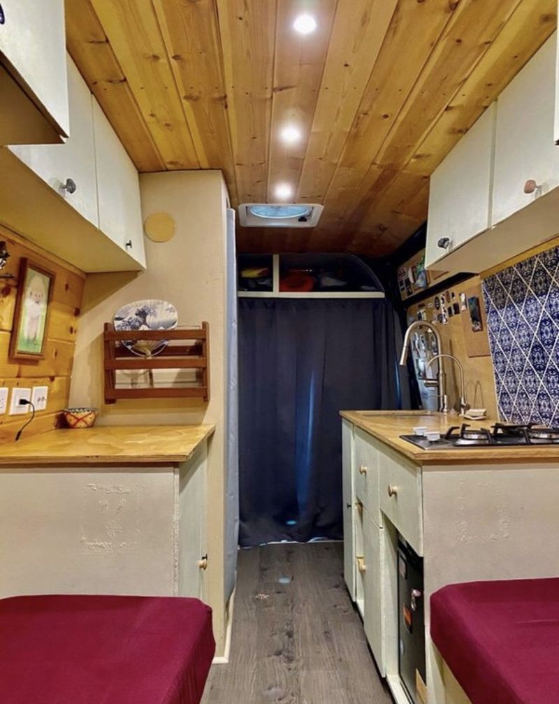 Picture 4/11 of a 2011 Mercedes Sprinter | High Roof, 170 Wheelbase | Diesel for sale in Olney, Maryland