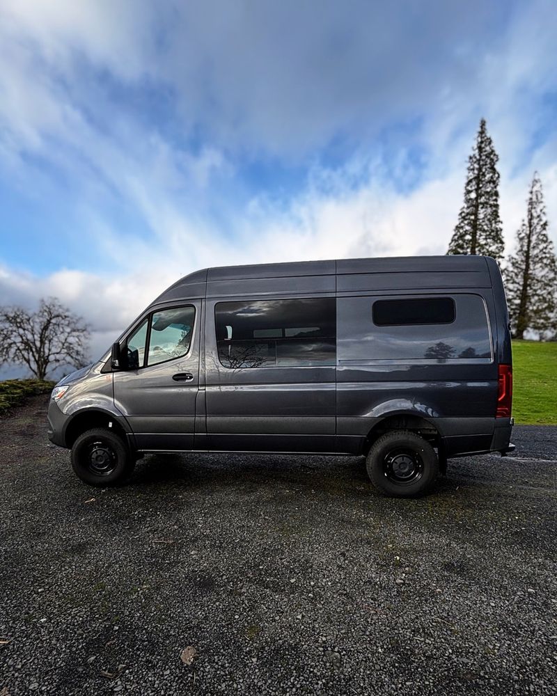 Picture 5/14 of a 2023 Mercedes-Benz Sprinter 144 AWD for sale in Hood River, Oregon