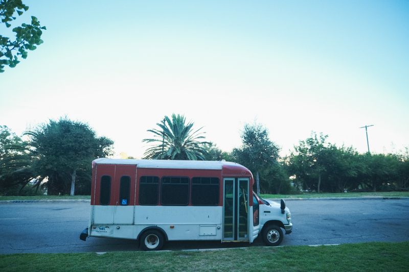 Picture 5/31 of a 2008 Ford E-450 V10 Shuttle Bus for sale in Los Angeles, California
