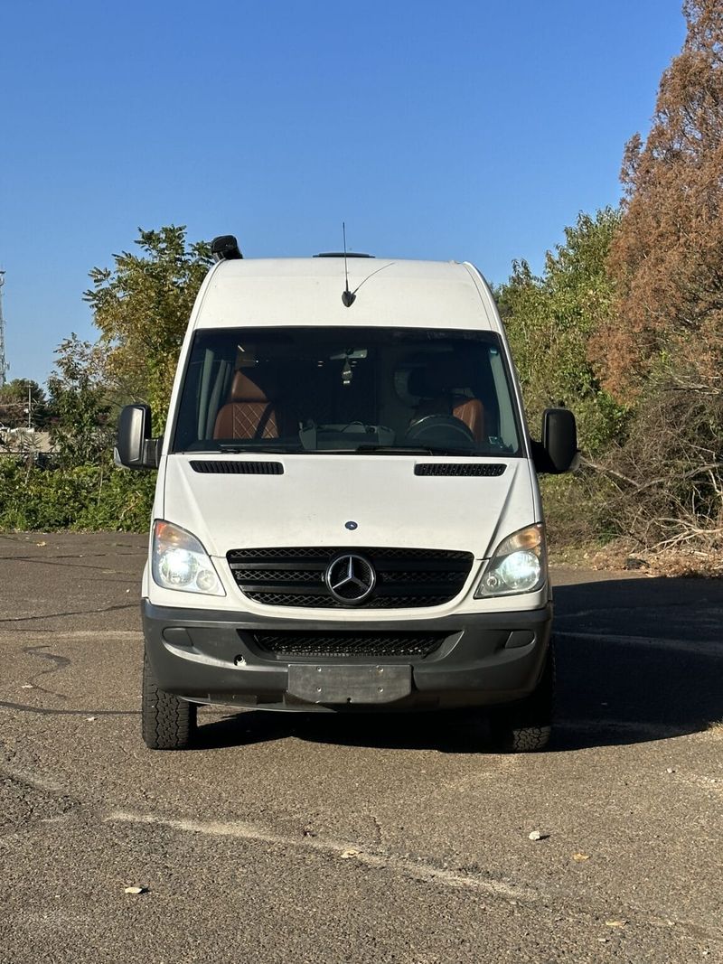 Picture 3/24 of a Professionally Built Mercedes Sprinter with HappiJac bed. for sale in Salem, Oregon