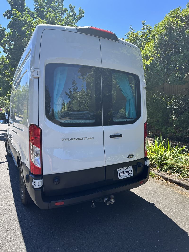 Picture 2/14 of a 2019 Ford Transit High Roof Stealth Campervan for sale in Portland, Oregon