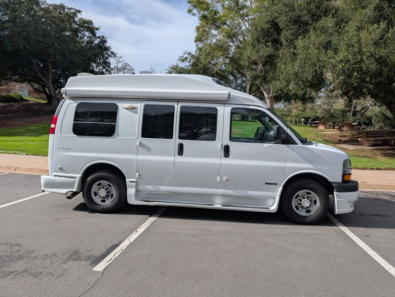 Picture 1/21 of a 2015 Roadtrek Versatile 170 for sale in Encinitas, California