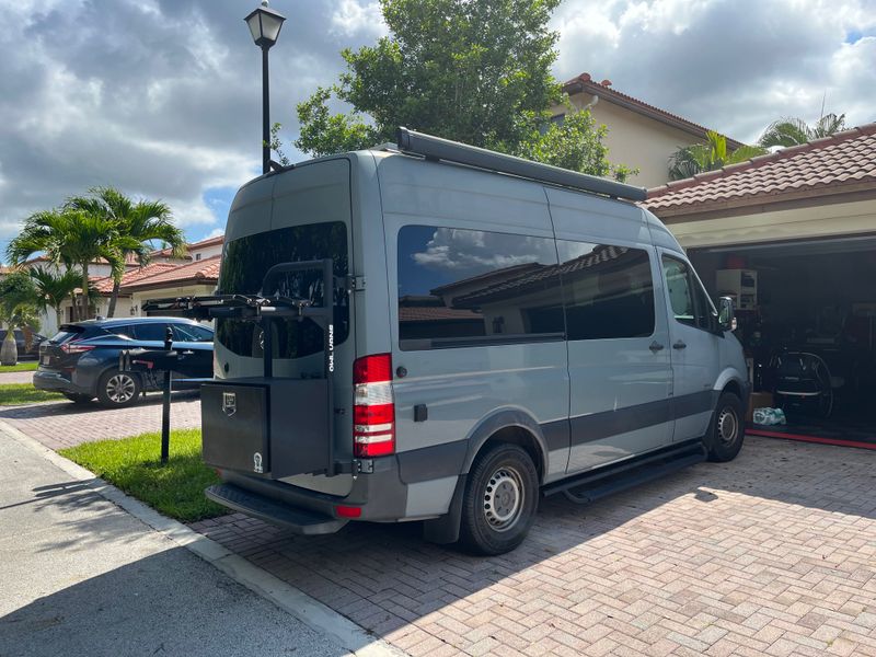 Picture 1/31 of a SPRINTER 2500 144 WB Passenger Van for sale in Pembroke Pines, Florida