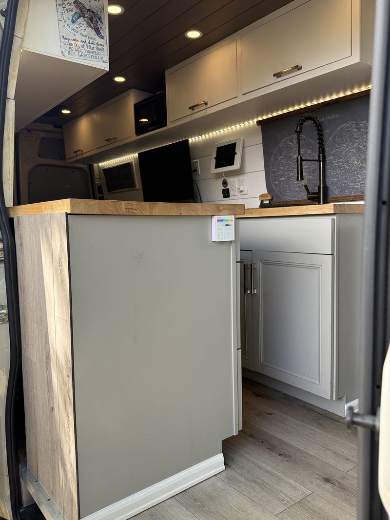 Picture 2/33 of a 2022 4x4 Mercedes Sprinter 170”WB for sale in Denver, Colorado