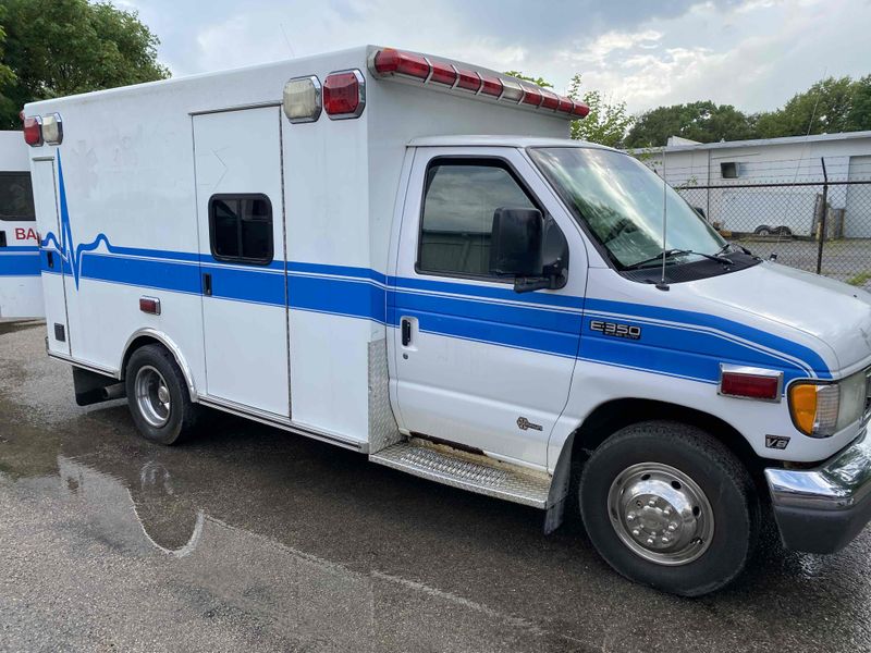 Picture 2/33 of a 2003 Ambulance Van Conversion for sale in Noblesville, Indiana