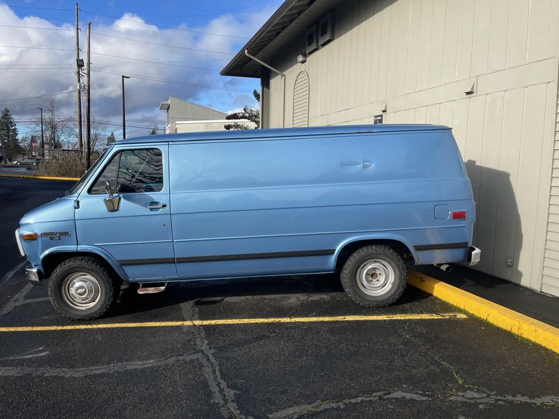 Picture 4/10 of a 1995 Chevy G10 w/Vanlife Essentials Incl. (title in hand!) for sale in Eugene, Oregon