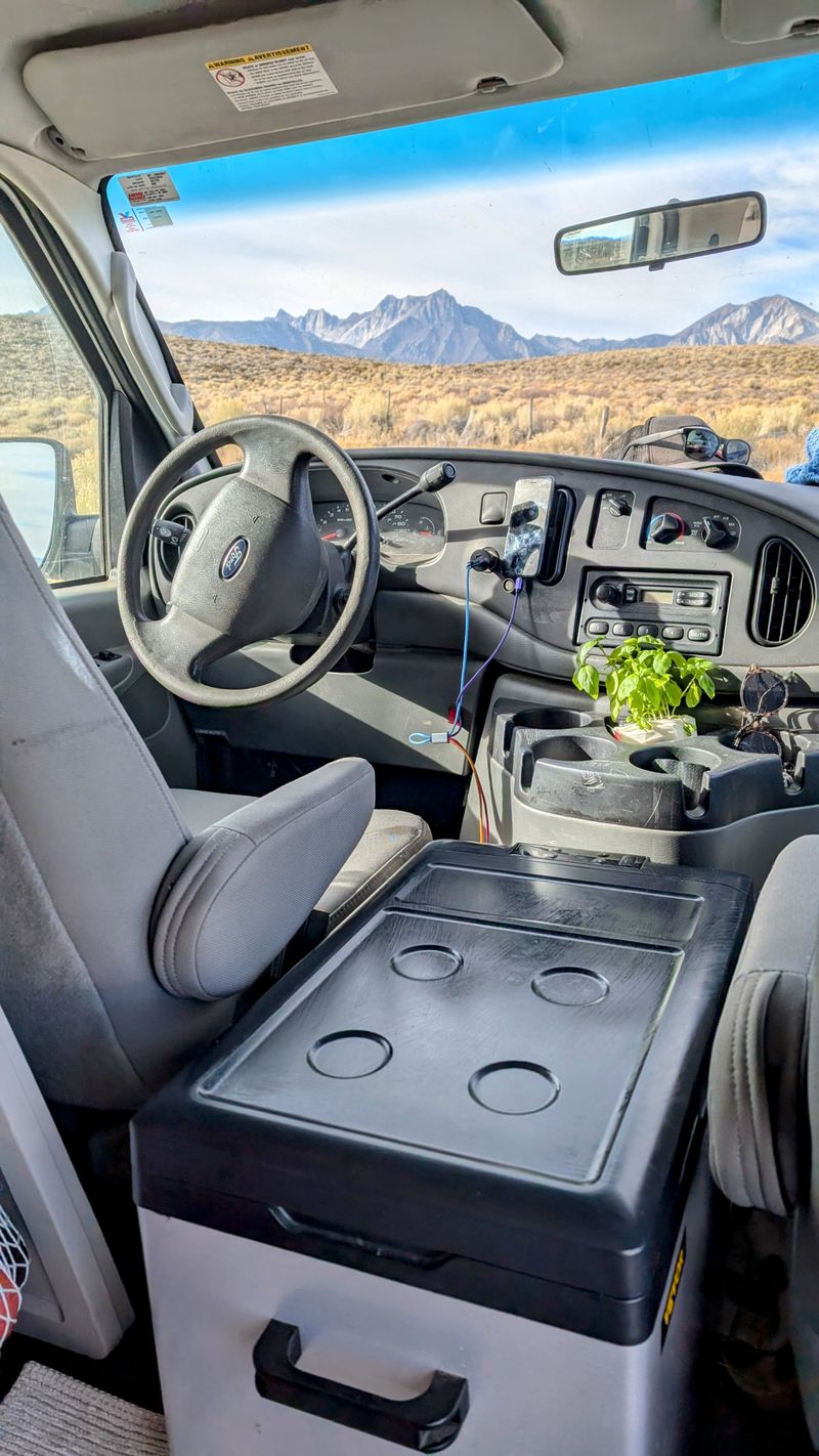 Picture 4/12 of a Ford E250 2007 for sale in Los Angeles, California