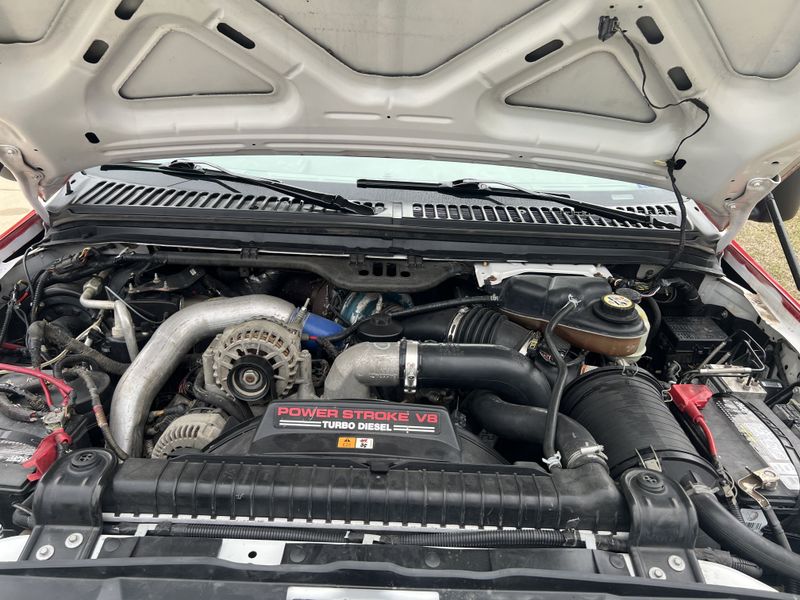 Picture 3/16 of a 2006 f450 6.0L Diesel Box Truck for sale in Navarre, Florida