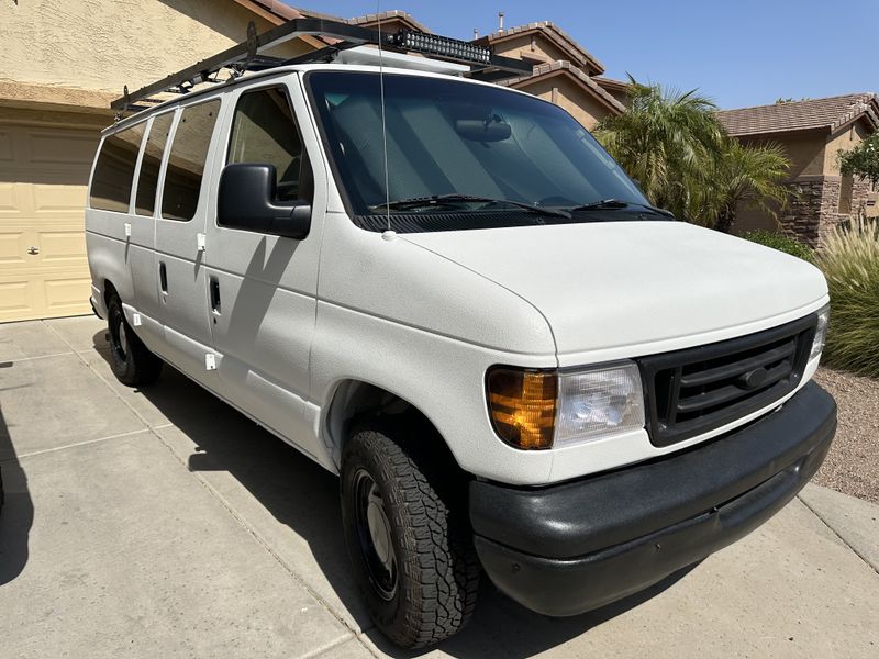 Picture 2/15 of a 2003 Ford e-150 xlt Chateau Conversion for sale in Chandler, Arizona
