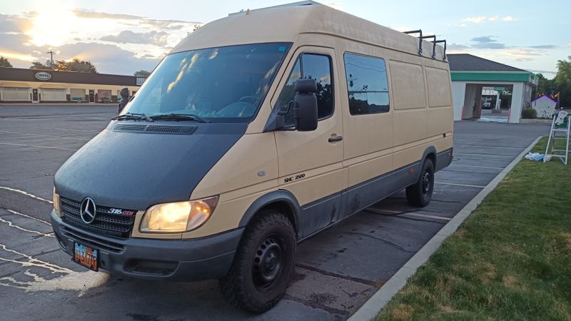 Picture 3/19 of a 2005 Freightliner Sprinter, T1N Diesel, Converted Van, 158" for sale in Salt Lake City, Utah