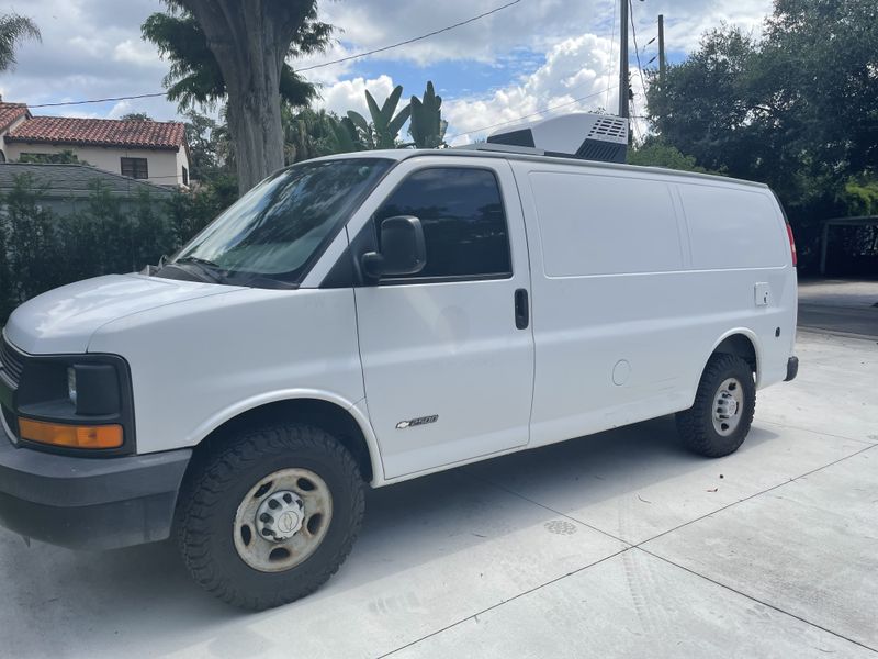 Picture 1/11 of a Camper van  2006 Chevy Express 2500  for sale in Winter Garden, Florida