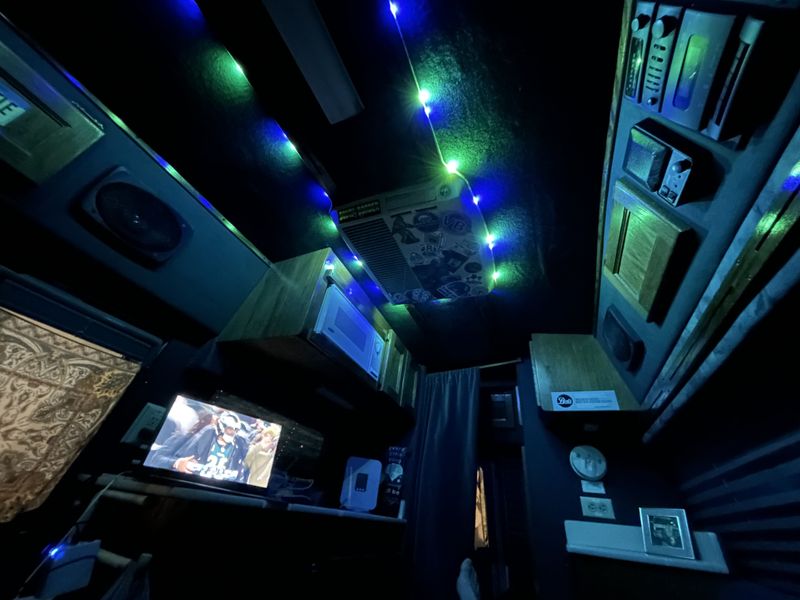 Picture 2/11 of a 1995 Chevrolet G20 Eclipse Conversion Van for sale in Jermyn, Pennsylvania