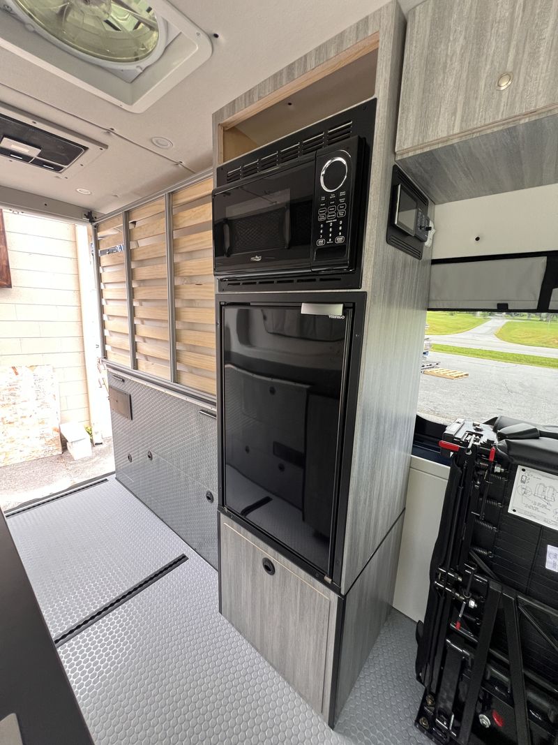 Picture 4/33 of a 2023 Mercedes Sprinter 144 AWD Vanfair Build for sale in Pisgah Forest, North Carolina