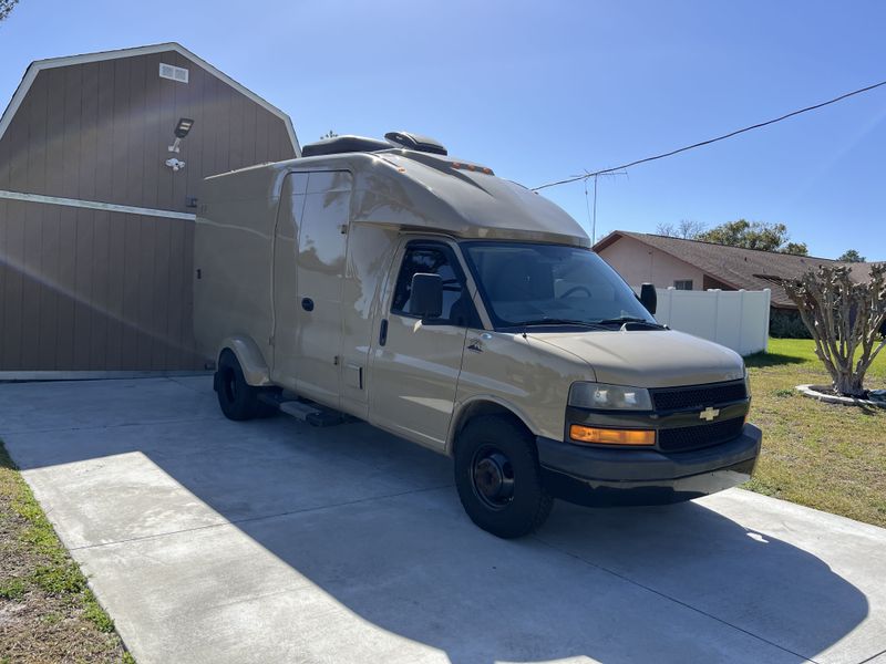 Picture 4/33 of a 2010 Chevrolet G3500 HighTop DRW camper van for sale in Homosassa, Florida