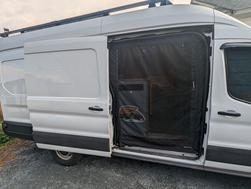 Picture 3/22 of a 2020 Ford Transit Custom Campervan for sale in Virginia Beach, Virginia