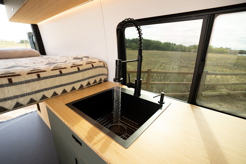 Picture 4/16 of a 2025 Geotrek Flatiron Sprinter 144 AWD for sale in Boulder, Colorado