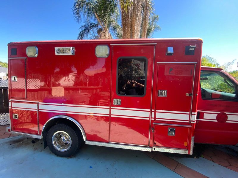 Picture 5/27 of a 2004 Ford E450 Econoline turbo diesel van for sale in San Diego, California