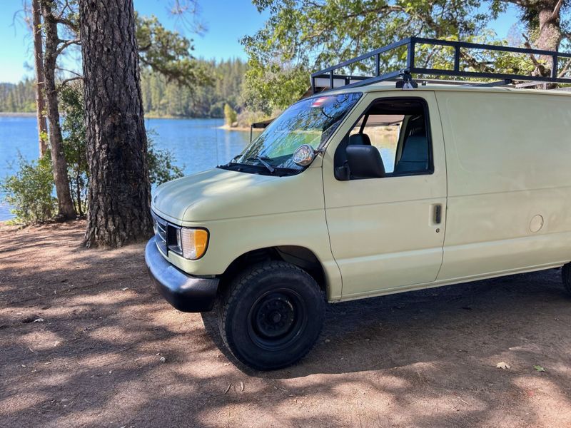 Picture 4/19 of a 1992 Ford E-350  for sale in Sacramento, California